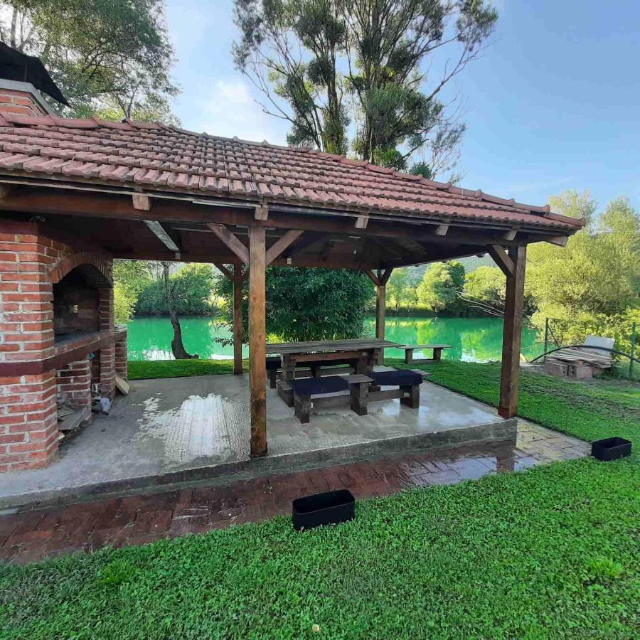 Dani Ferienhaus Bihać